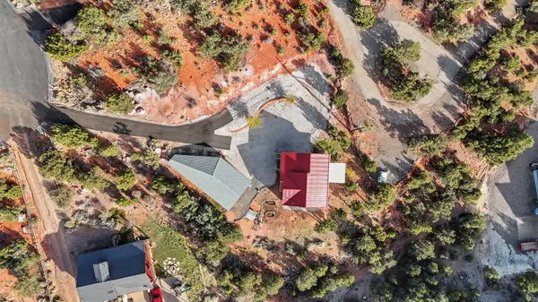 Central, UT 84722,328 E Hillcrest CIR