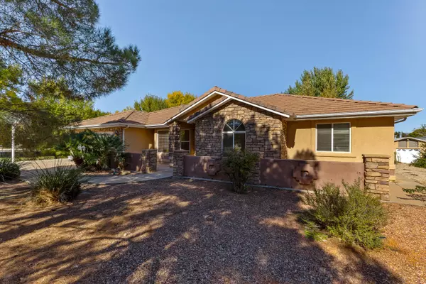 Hurricane, UT 84737,692 W 1300 S