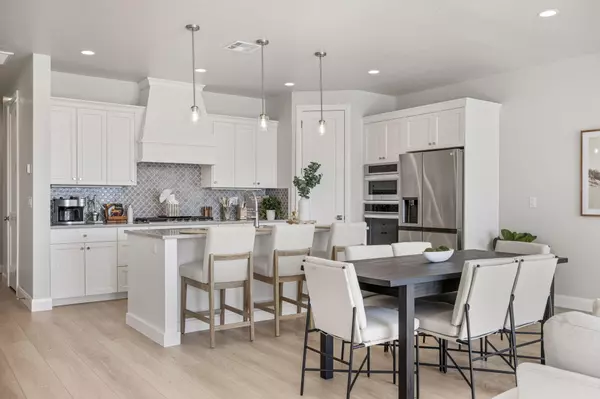 St George, UT 84770,653 W Beach Front Place