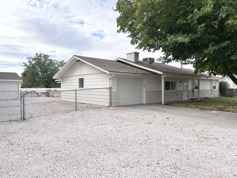 2687 RED MOUNTAIN DR, Santa Clara, UT 84765