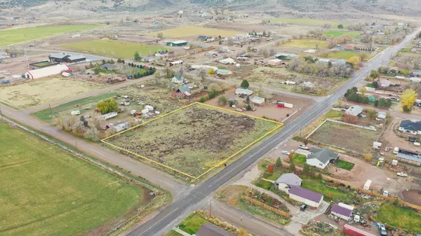 Outside Washington County, UT 84756,200 N