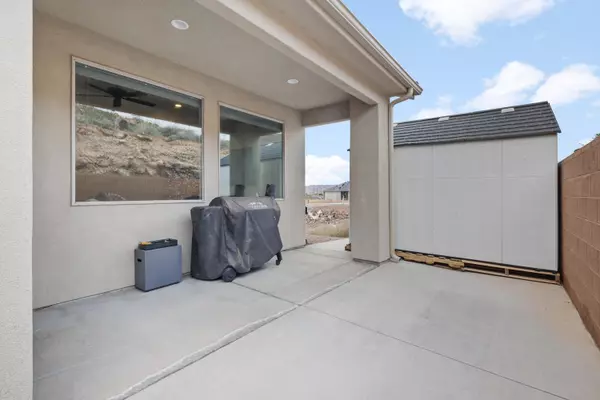 Hurricane, UT 84737,1612 W 470 N