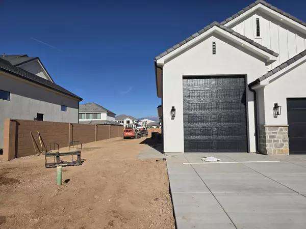 St George, UT 84790,3163 E 2170 S