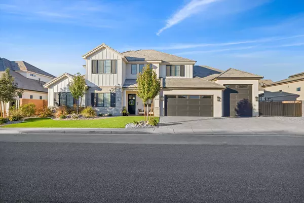 997 E IRON HORSE DR, Washington, UT 84780