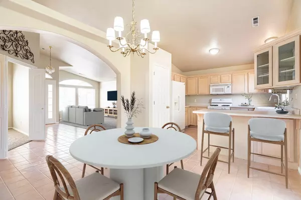 Ivins, UT 84738,668 S 315 E