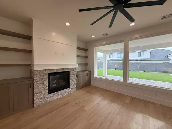 Hurricane, UT 84737,5245 W 1930 S