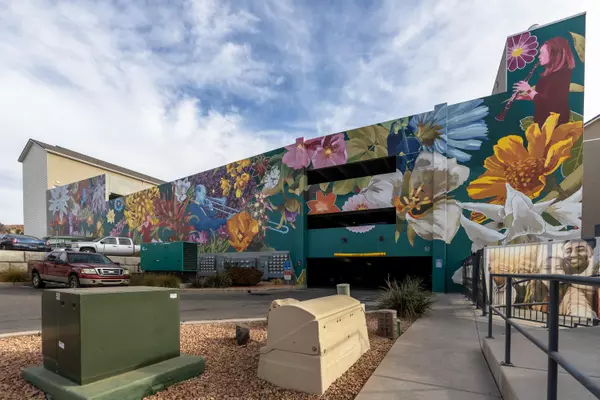 St George, UT 84770,69 Saint George Blvd