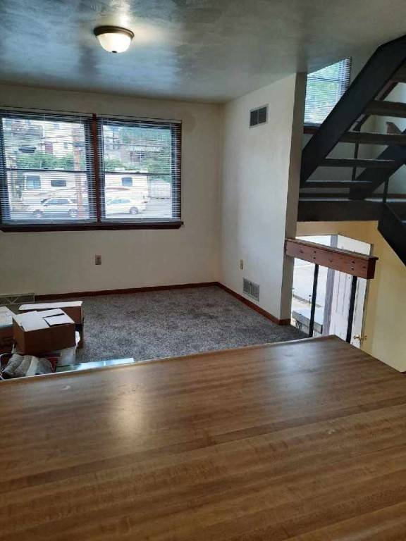 Trafford, PA 15085,323,325,327 Brinton