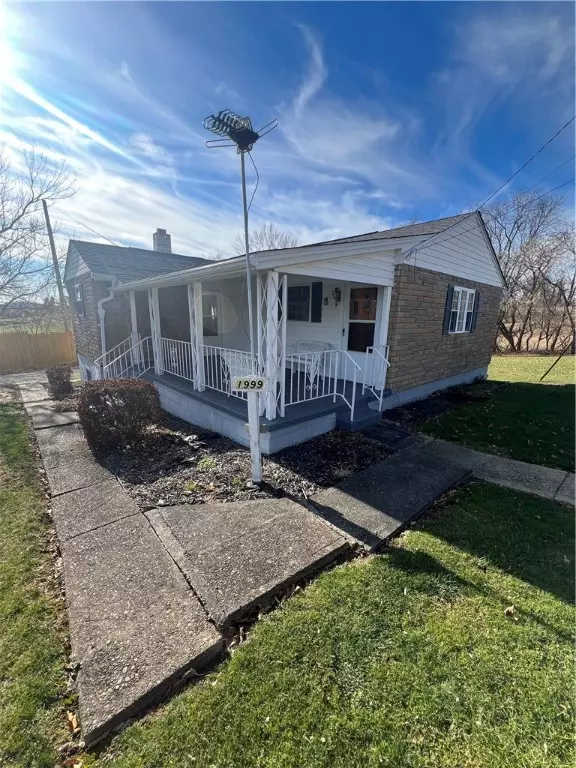 1999 Avella Rd, Avella, PA 15312