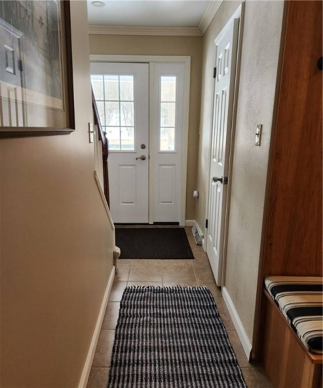 Ligonier Boro, PA 15658,262 Angela Lane-Hemlock Square