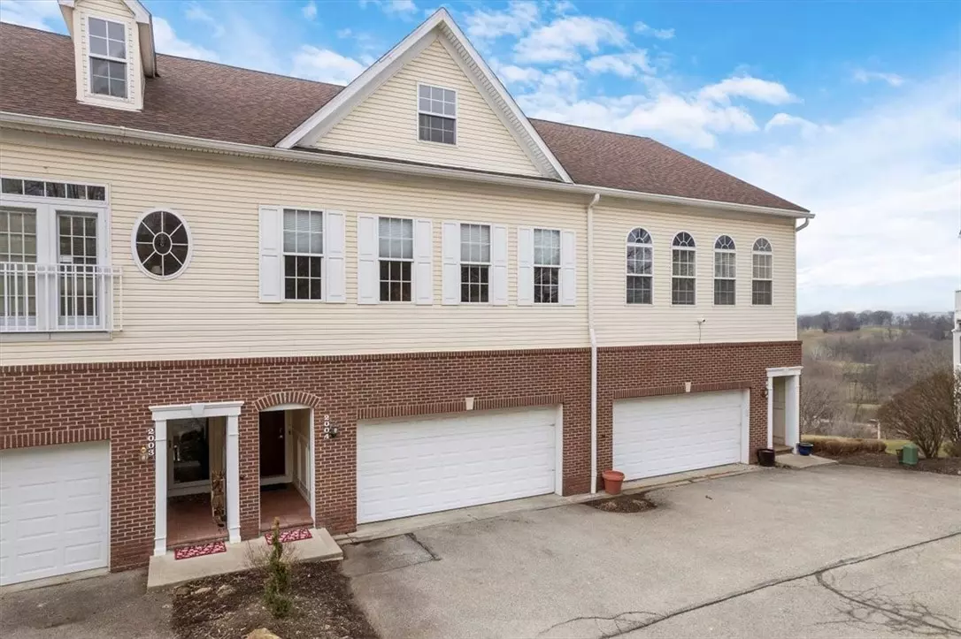 Verona, PA 15147,2004 Pelone Drive
