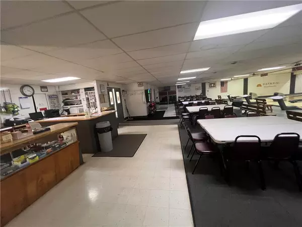 Punxsutawney Area School District, PA 15767,108 Pine St