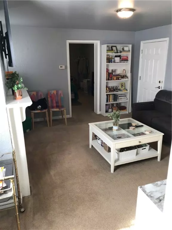 Garfield, PA 15206,300 N Graham St