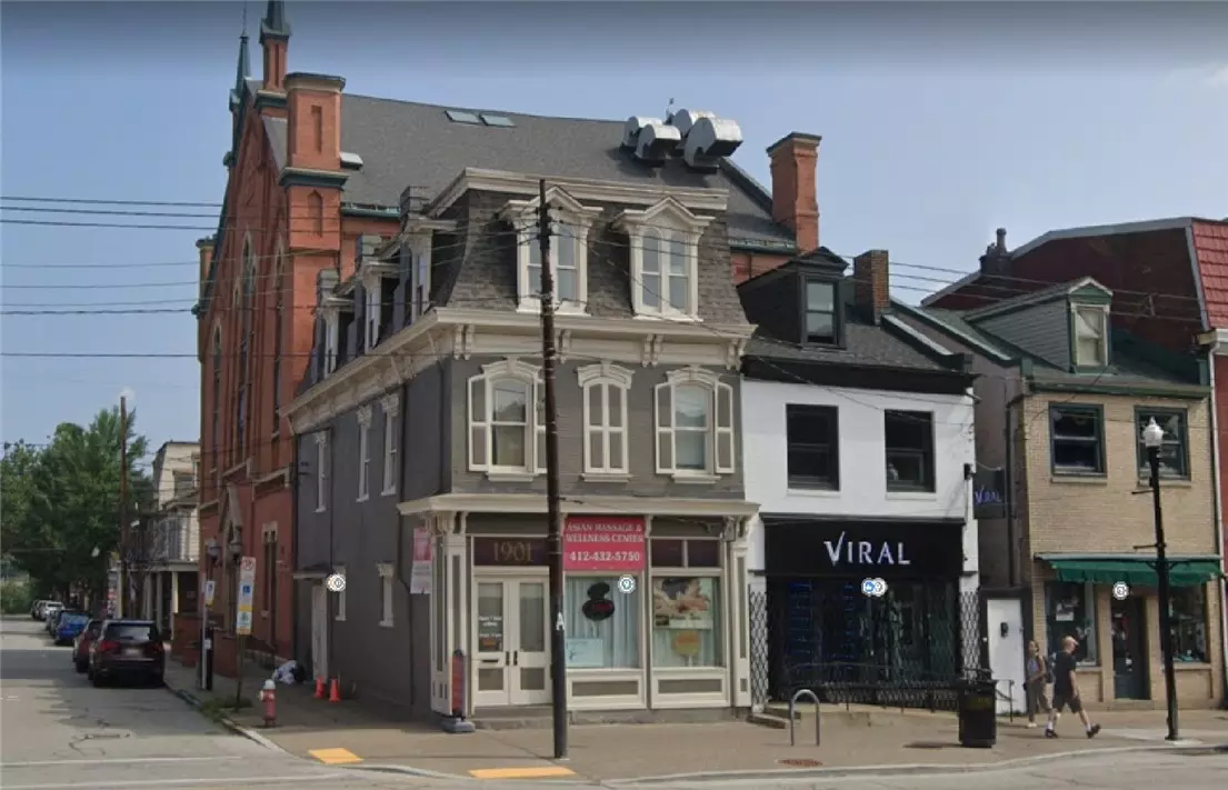 South Side, PA 15203,1901 E Carson St