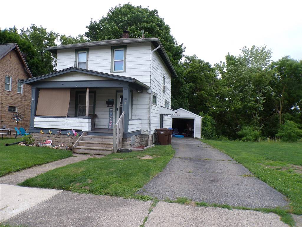 875 Thomas Ave, Sharon, PA 16146