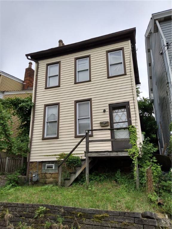 952 Manton Way, Allentown, PA 15210