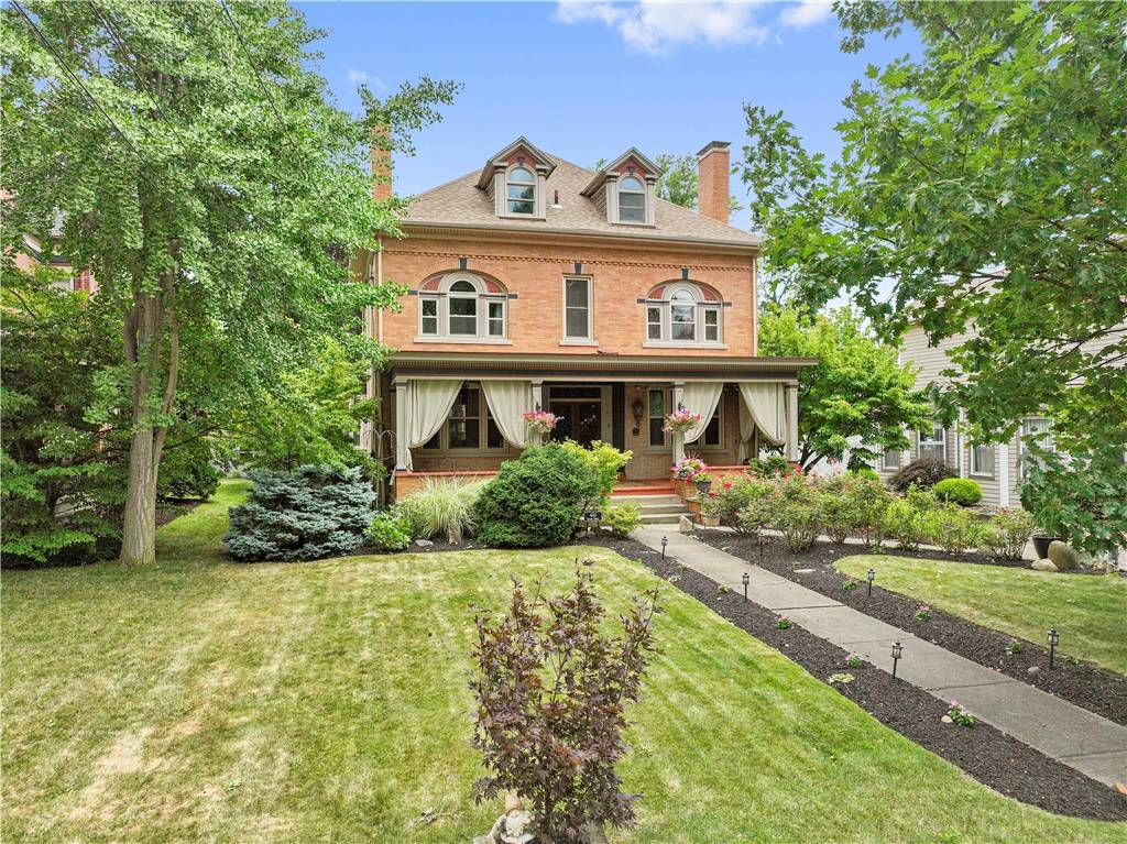 460 2nd St, Beaver, PA 15009