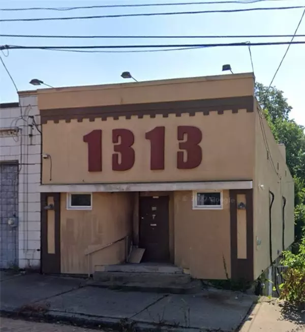 1313 Kennedy Ave, Duquesne, PA 15110