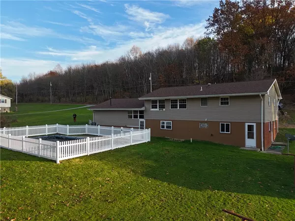 Kiskiminetas Twp, PA 15613,1631 Shady Plain Rd