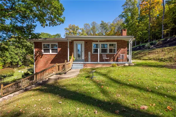 270 Clarke Rd, Buffalo Twp - Wsh, PA 15323