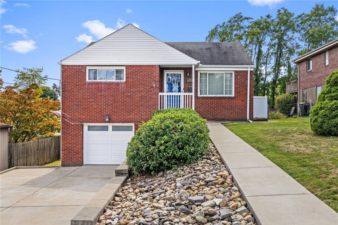 Bethel Park, PA 15102,2765 Bertha St