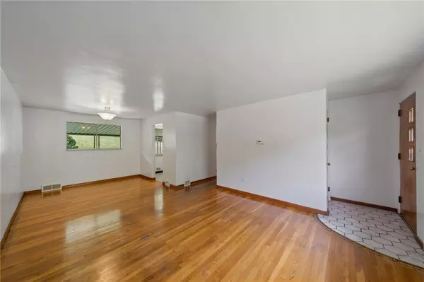 Wilkins Twp, PA 15145,619 Brown Ave