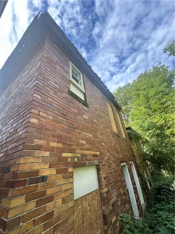 Mt Washington, PA 15211,26 Marne Way