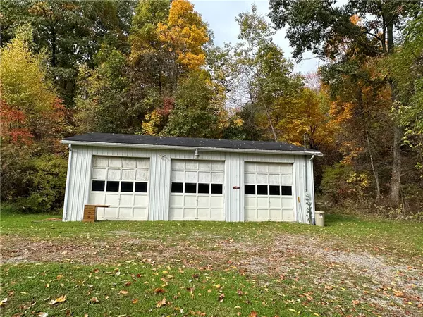 Manor Twp, PA 16226,138 Deemer Lane