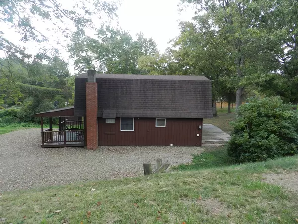 Upper Burrell, PA 15068,407 Hillview Dr