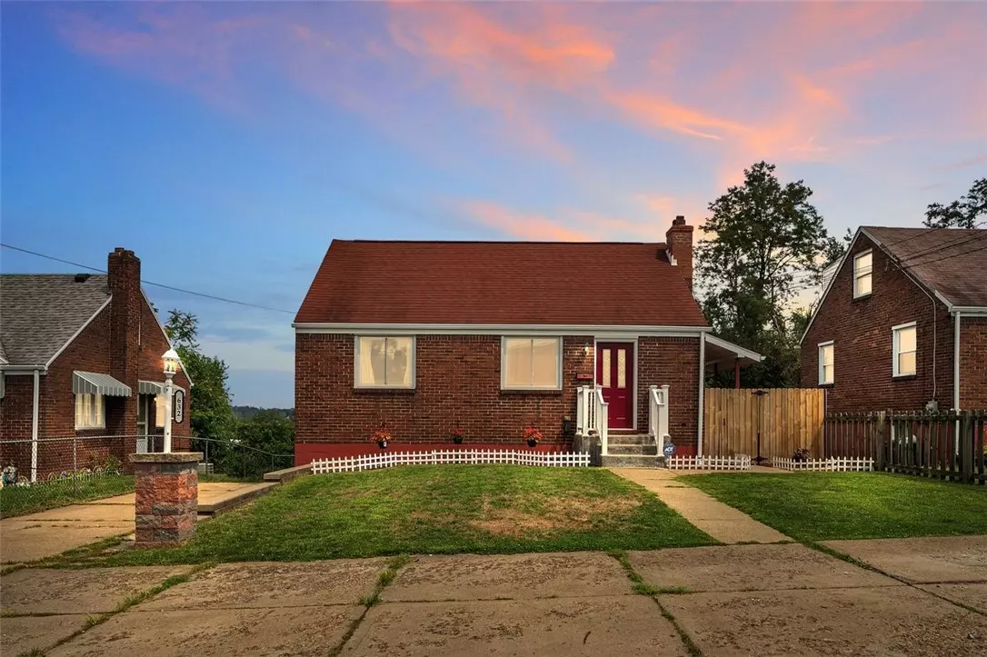 N Versailles, PA 15137,632 Overhill Dr