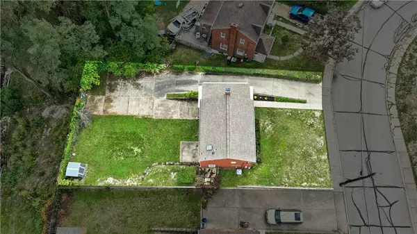 Brookline, PA 15226,1612 Greencrest Dr