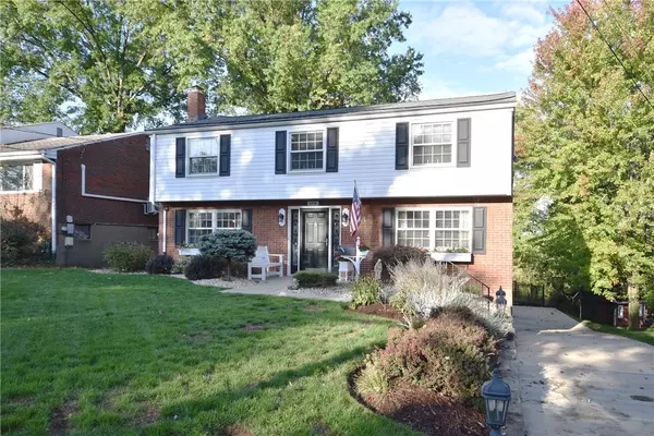 5376 Hacienda Dr, Baldwin Boro, PA 15236