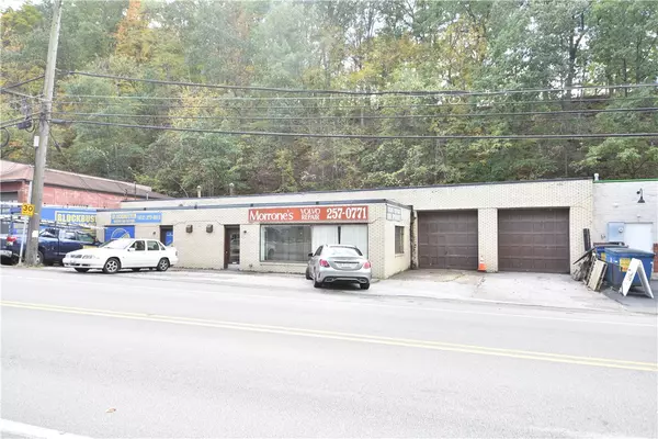 1901 Painters Run Rd, Scott Twp - Sal, PA 15241