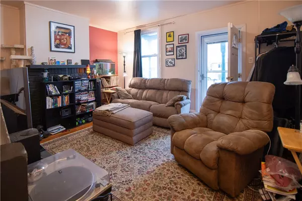 Bloomfield, PA 15224,4552 Carroll St