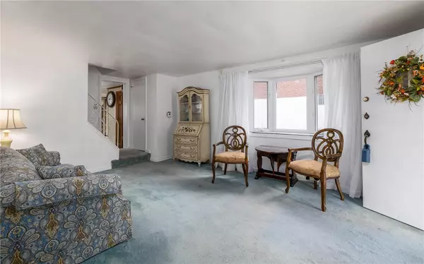 Munhall, PA 15120,4522 Woodhill Dr