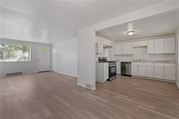 Penn Hills, PA 15235,406 Elfort Dr