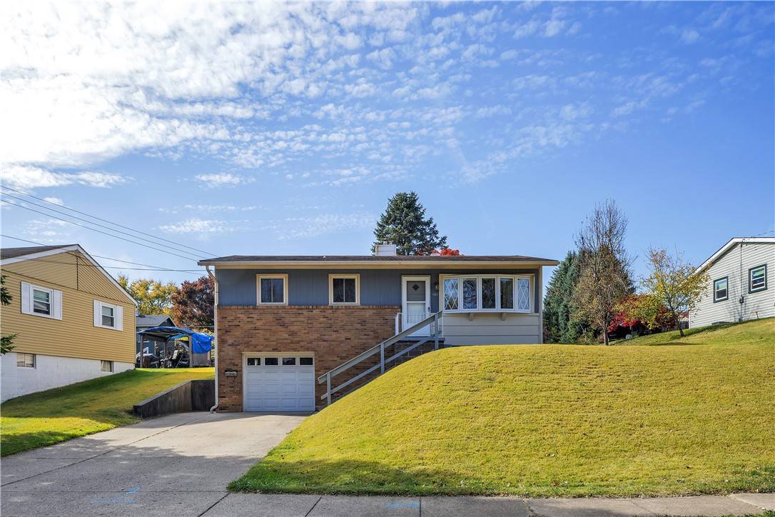 1107 Rhode Island Ave, Hopewell Twp - Bea, PA 15001