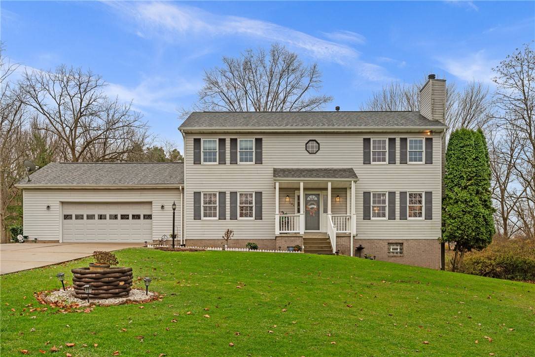 104 Caromar Drive, Adams Twp, PA 16046