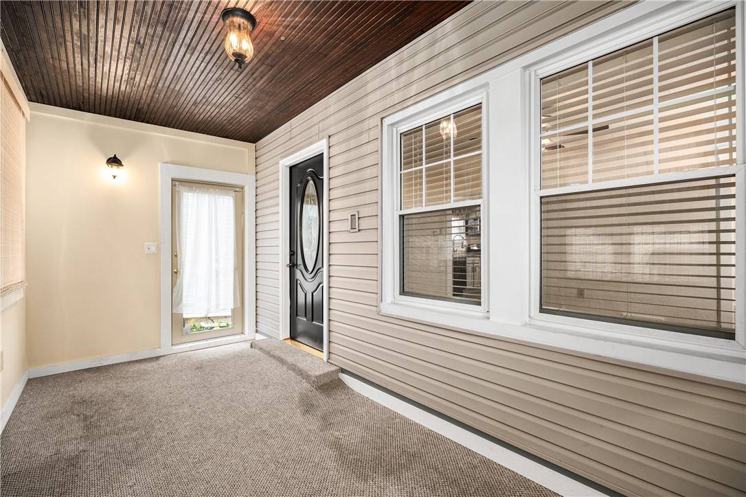 Aliquippa, PA 15001,1829 Davidson Street
