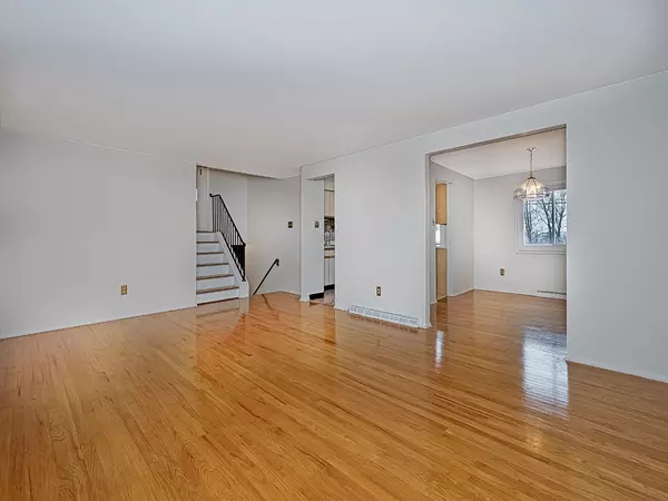 Bethel Park, PA 15102,634 Galway Drive