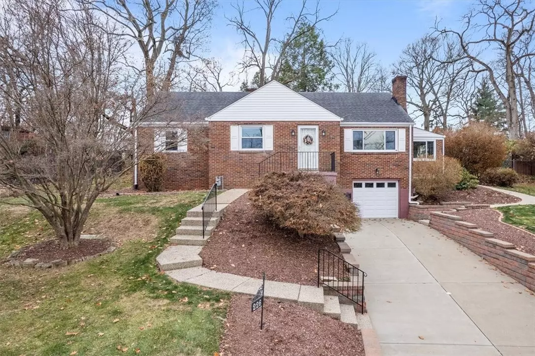 Bethel Park, PA 15102,226 Cambridge Rd