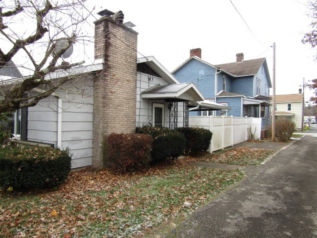 West Newton, PA 15089,204 S 5th St