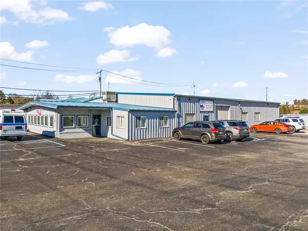 Waynsbrg/frankln Twp, PA 15370,590 Rolling Meadows Road