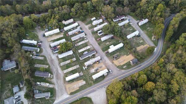 34 Granite Dr, Finleyville, PA 15332
