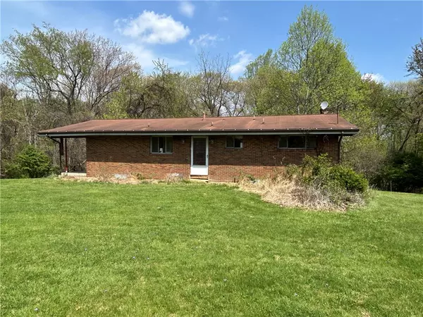 Franklin Park, PA 15143,2461 Henry Ln