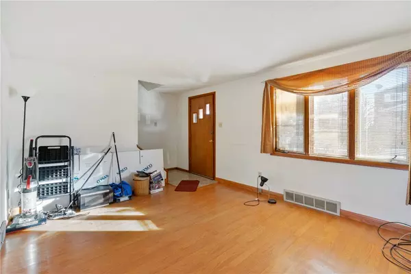 Brookline, PA 15226,1443-1445 Milan Ave