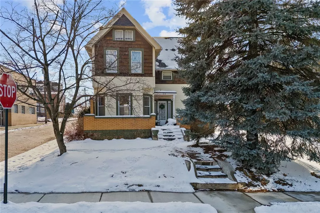 Mckeesport, PA 15132,818 Fawcett Ave