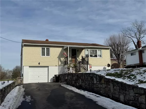 184 Old Walnut Hill Rd, South Union Twp, PA 15401