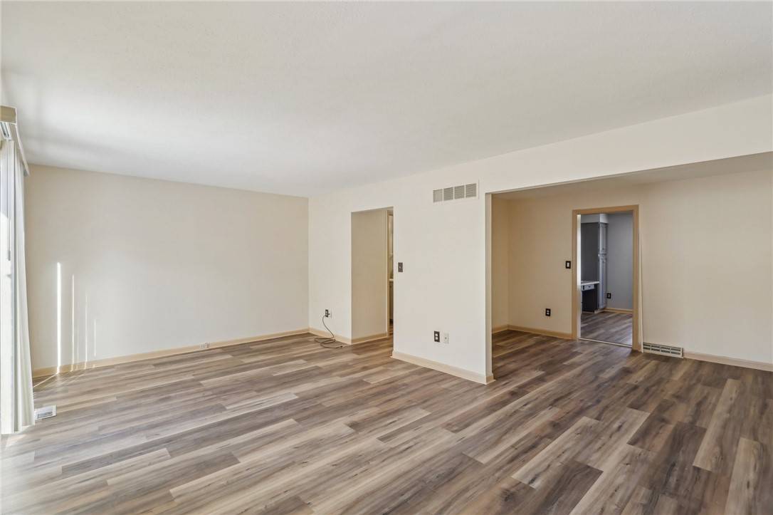 Monroeville, PA 15146,155 Glenwood Dr
