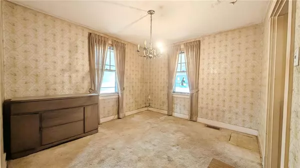 Mt Oliver, PA 15210,680 Kessler St